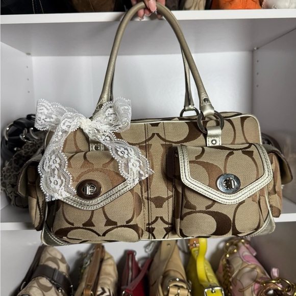 Shimmer Y2K Coach Signature Gallery Pocket Shoulder Bag Bags 